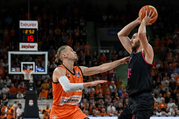 完成进球 完成进球