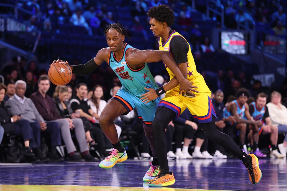 球展示了他 球展示了他