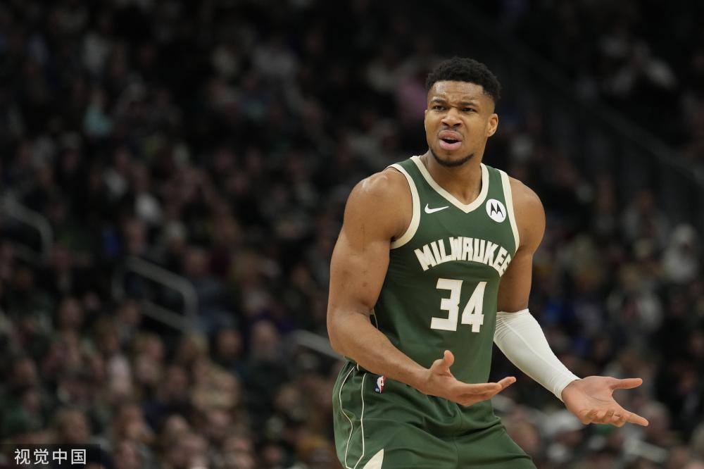 时而持观望 时而持观望